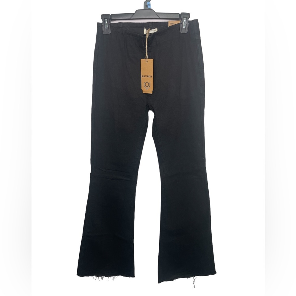 Blue Turtle Jennie High‎ Rise flare sustainably made black denim woman’s size 9